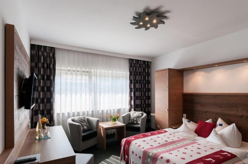 באד ווייסי Hotel Alpensonne מראה חיצוני תמונה